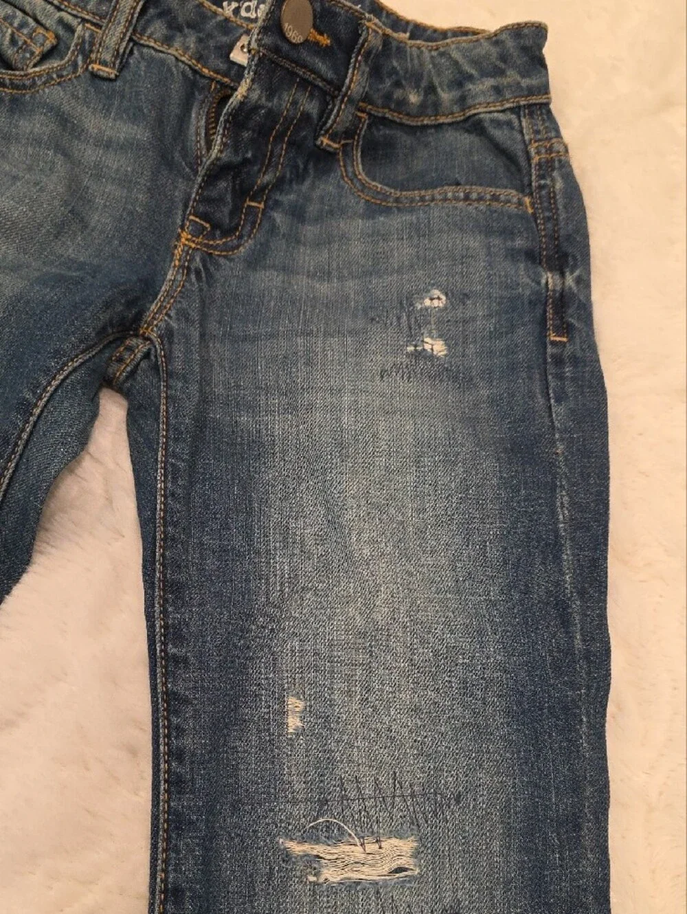 GAP Boyfriend Jeans in Medium Blue Distressed Wash